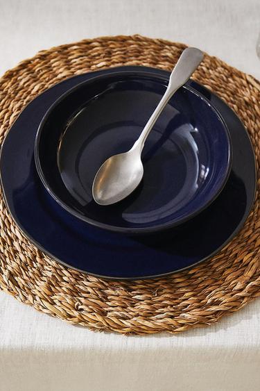 WOVEN FIBRE PLACEMAT - Light beige by Zara