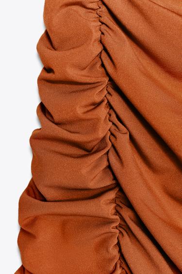 ROBE LONGUE DRAPÉE À PLIS - Orange foncé de Zara - Image 7