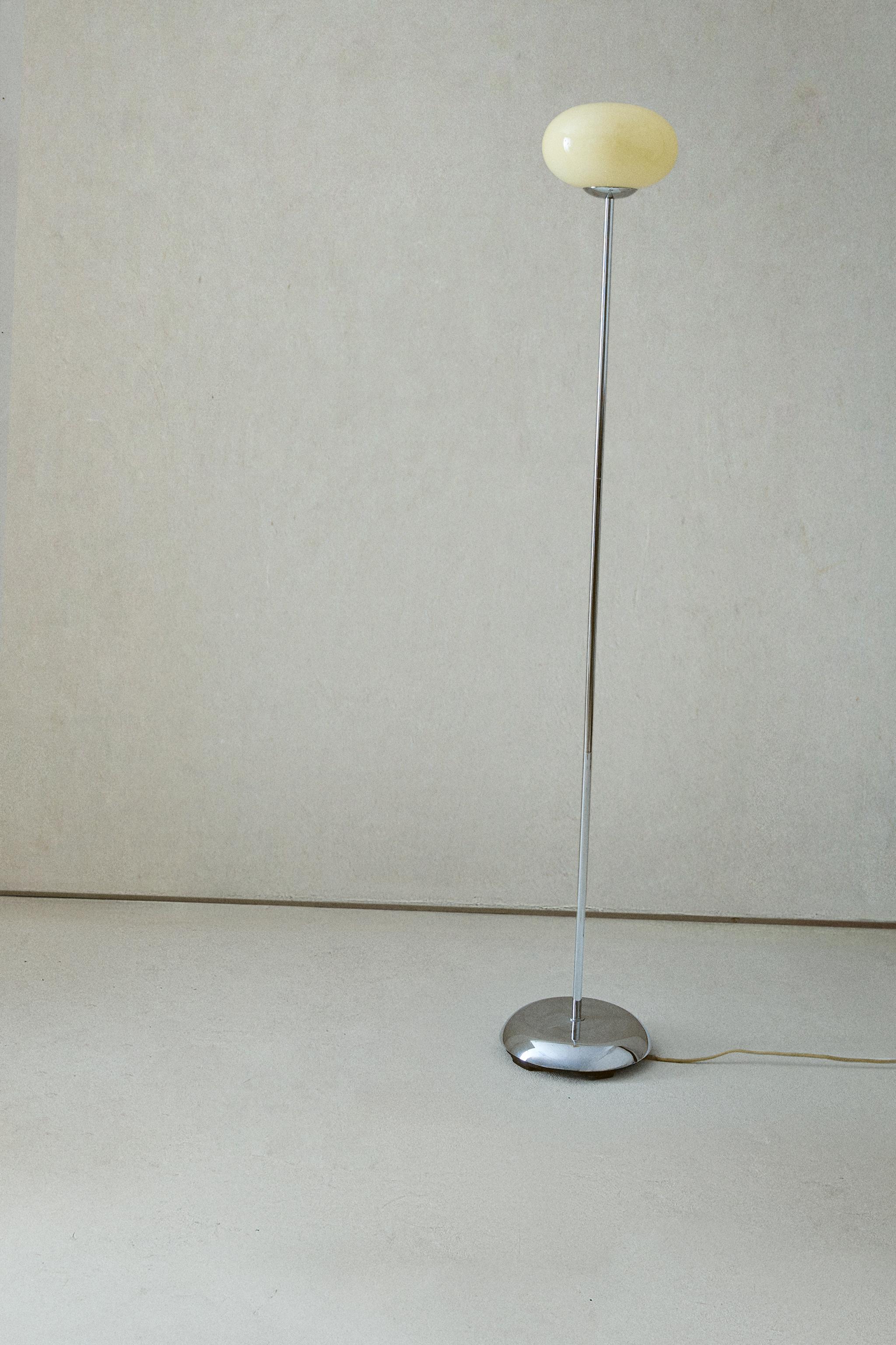 GLASS AND METAL FLOOR LAMP