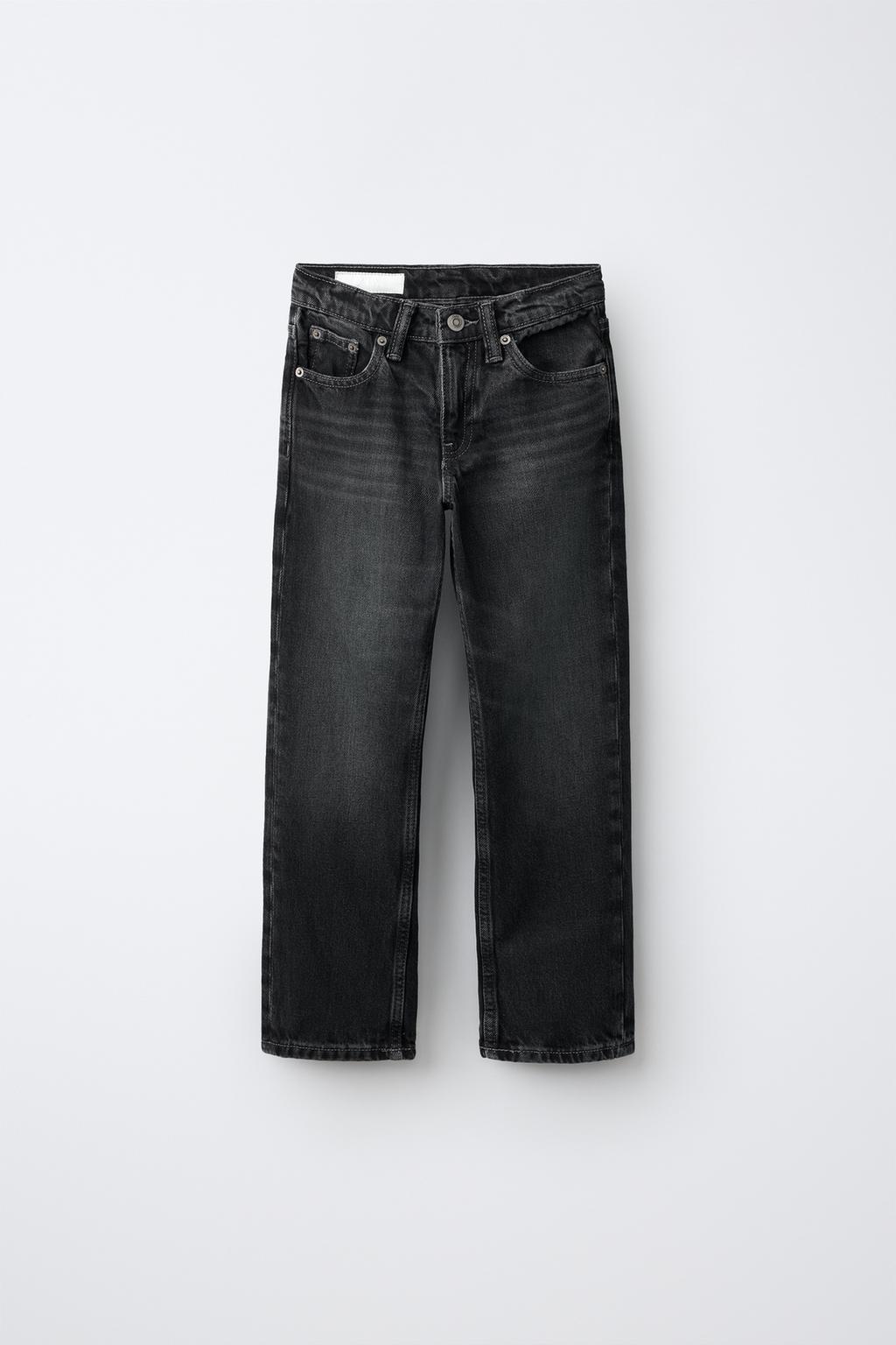 STRAIGHT-LEG JEANS