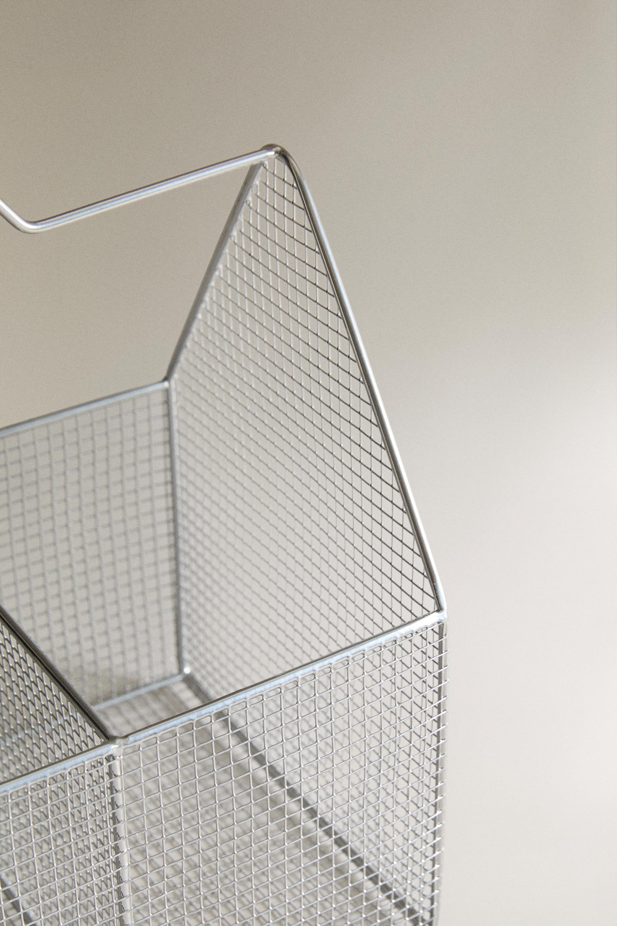 METAL ORGANISER BASKET — Light grey