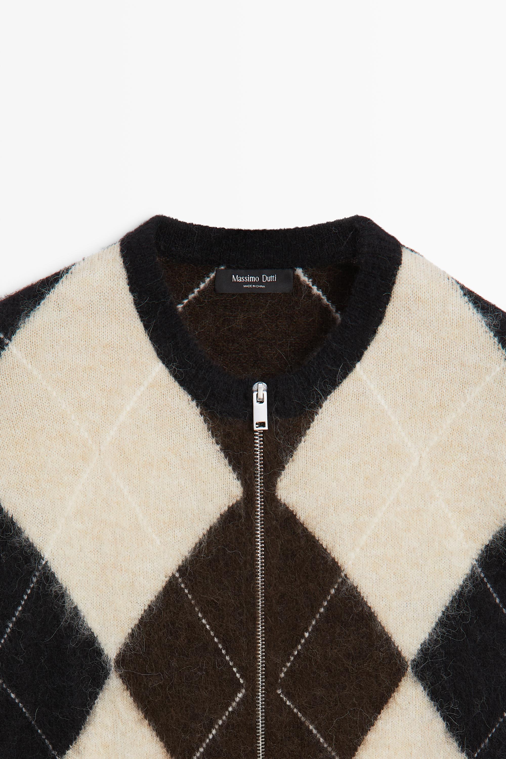 Wool-blend zip-up cardigan with diamond pattern