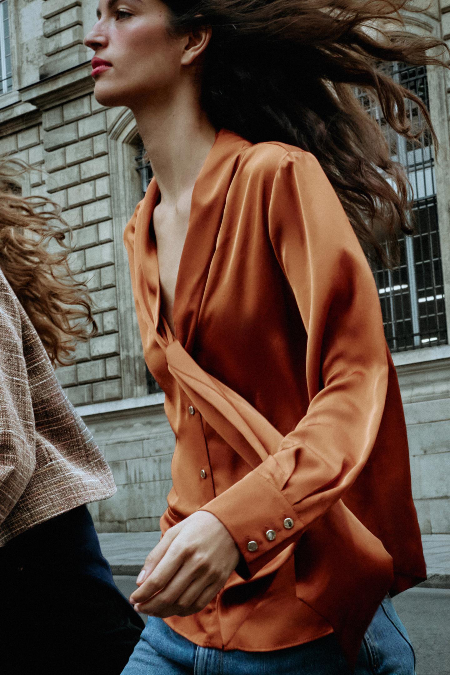 Женская блузка Zara Satin Bow Blouse, цвет: Оранжевый — фото 6