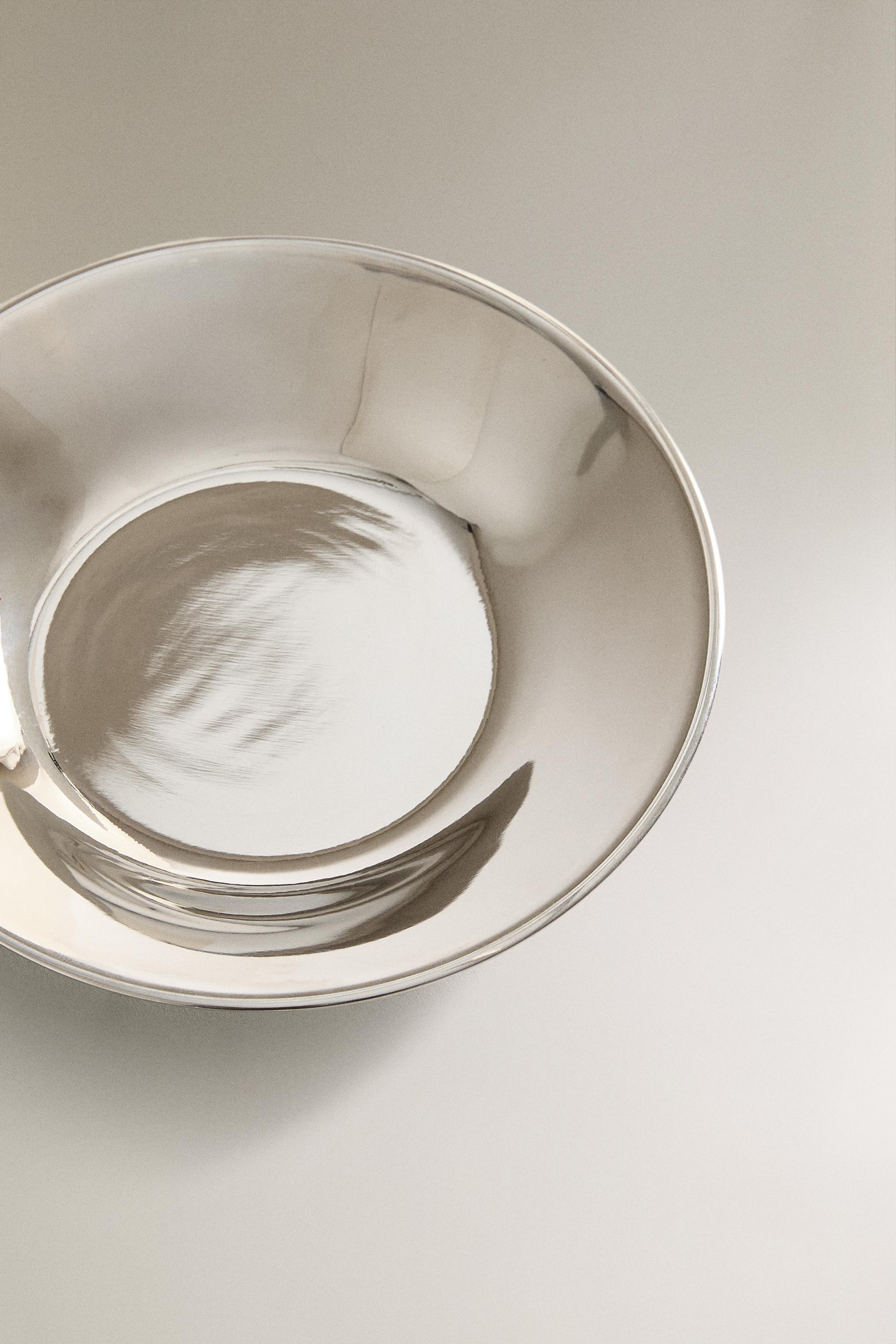 SHINY METAL BATHROOM SOAP DISH