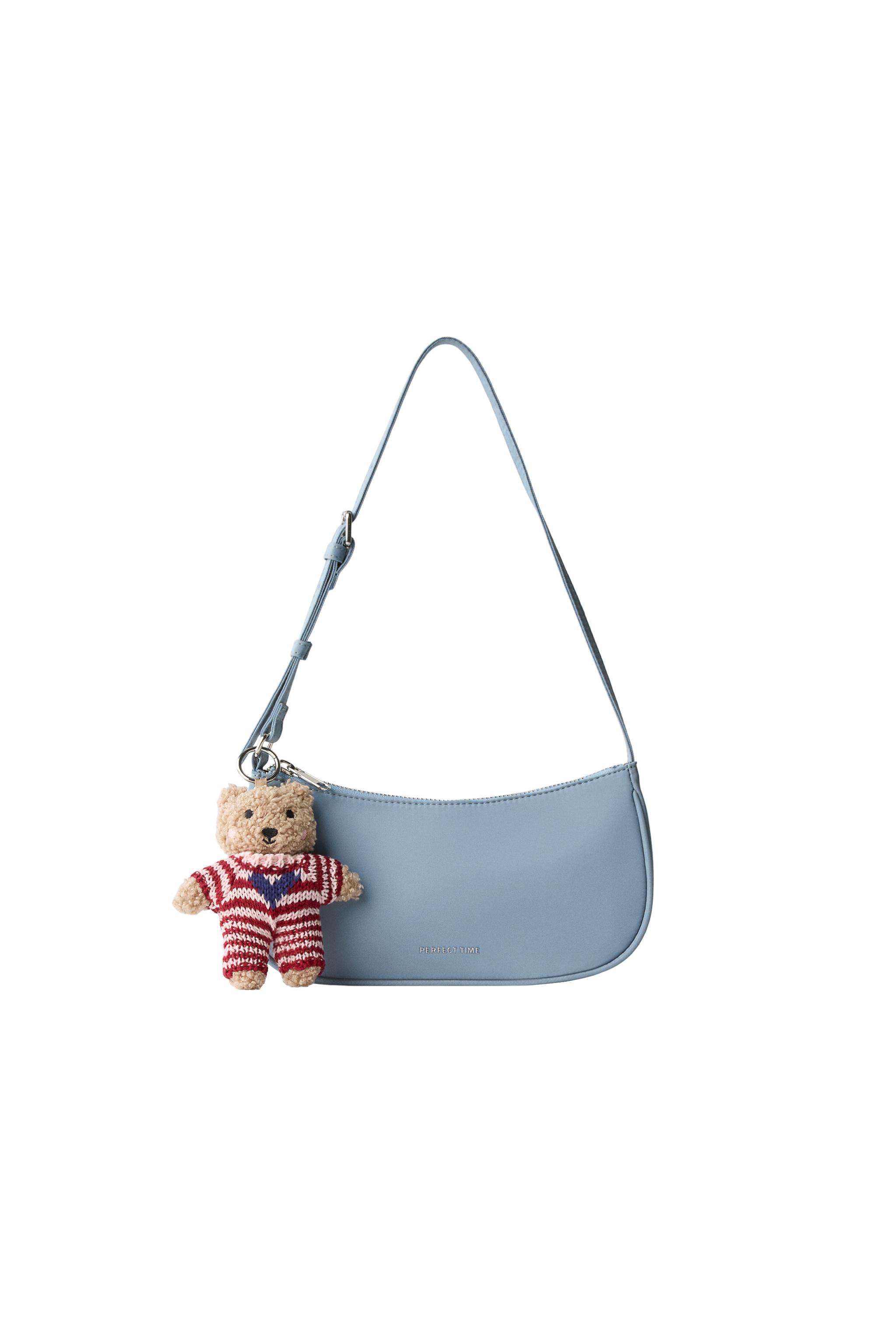 バッグ BASICKS BOA BEAR CHARM BAG BEAR CHARM SHOULDER BAG - Blue | ZARA Canada