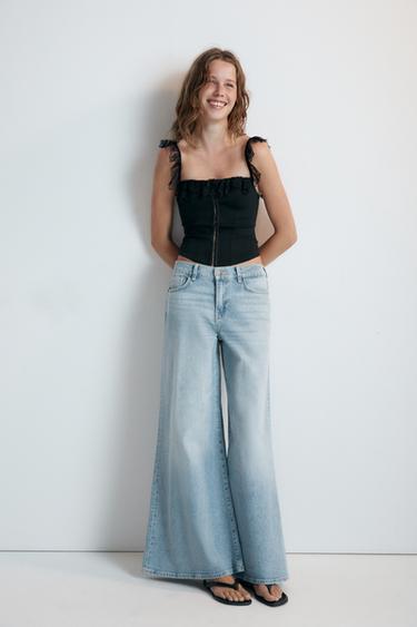 TOP CORSETERO ENCAJE - Negro de Zara