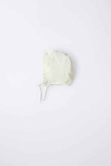 Zara KAPA S IZVEZENIM CVIJEĆEM – Ekru – Slika 0