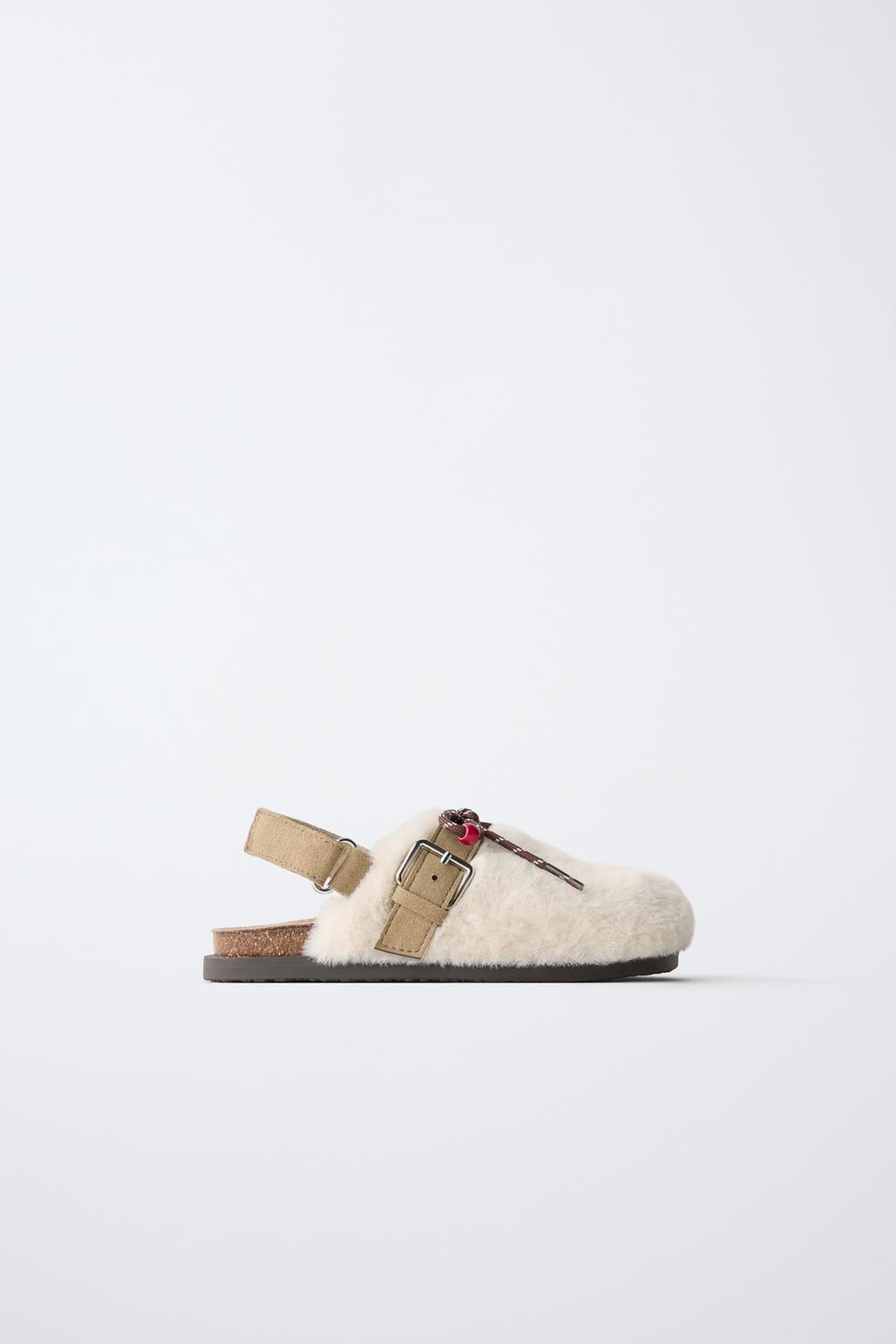 SHEEPSKIN CLOG WITH LACES