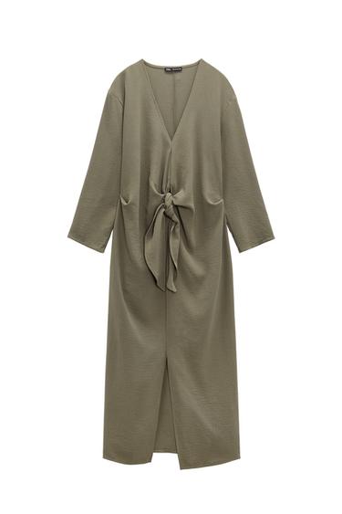 FLOWING DRESS WITH KNOT