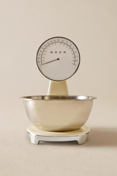 Balance analogique-numérique SMEG - Crème de Zara