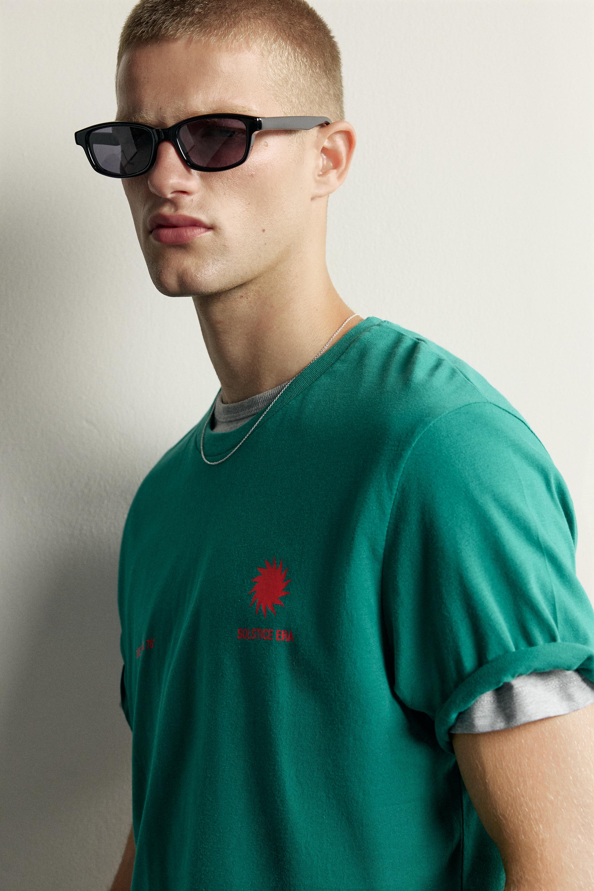 RELAXED FIT CONTRAST PRINT T-SHIRT — LAGOON