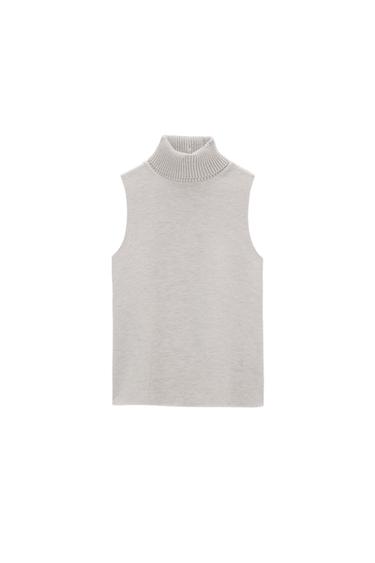 SOFT-TOUCH TOP WITH CONTRAST TRIM
