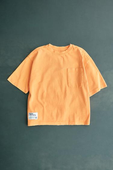 FALMET T-SHIRT MED LOMME - orange fra Zara