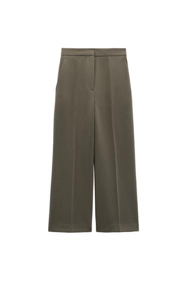 TROUSERS WITH TURN-UP WAIST