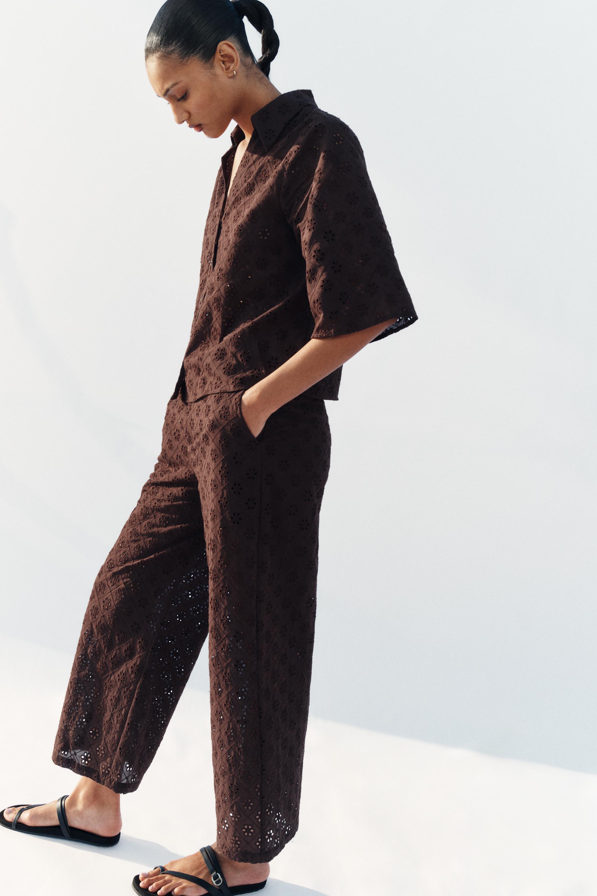 PANTALON JUPE-CULOTTE BRODERIES PERFORÉES
