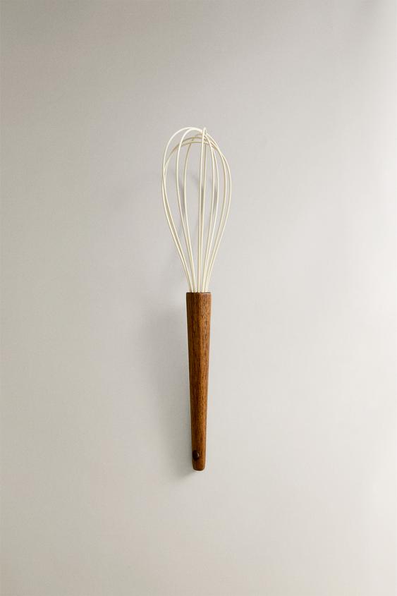 SILICONE AND WOOD WHISK