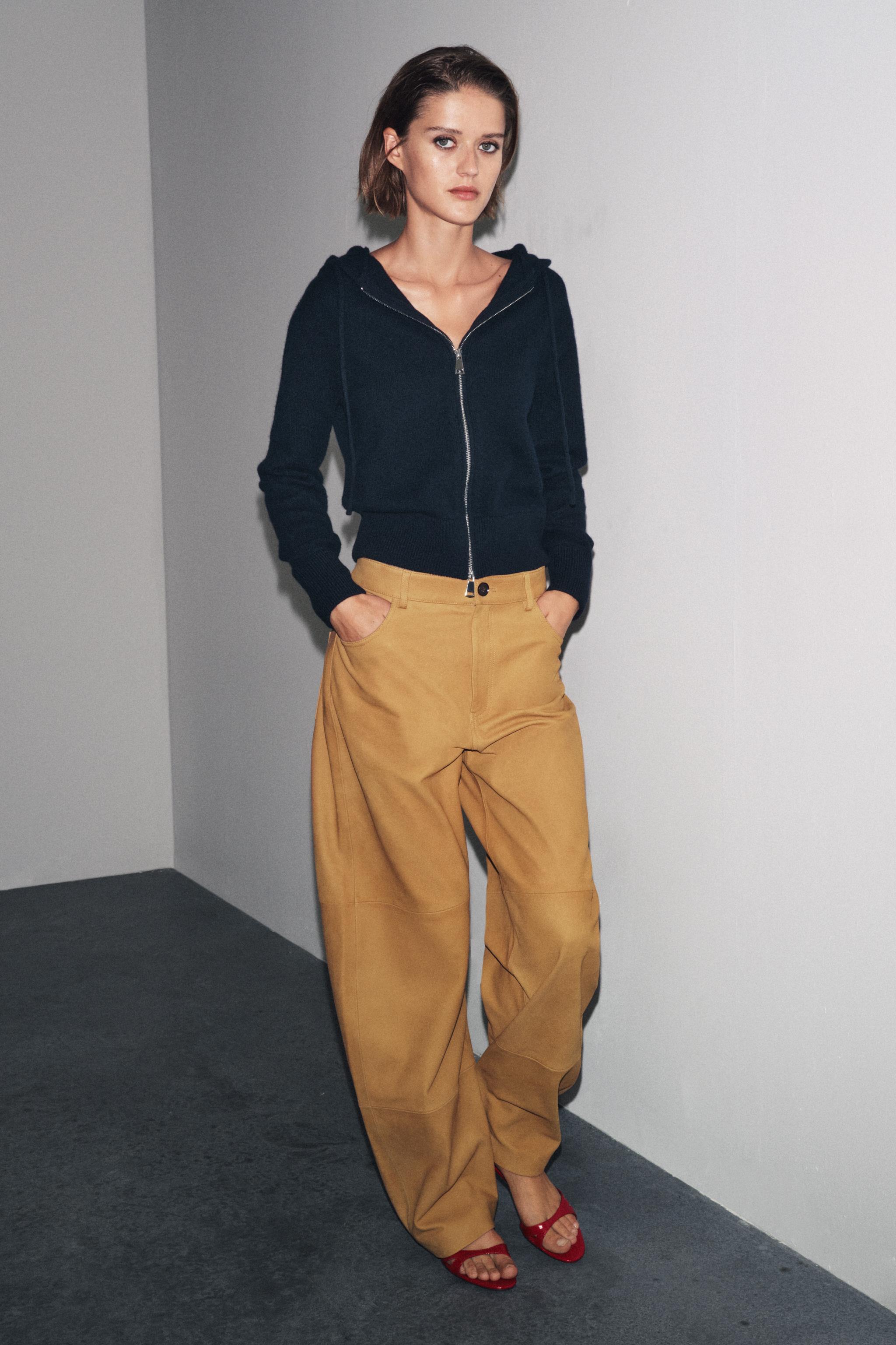 100% WOOL HOODIE SWEATSHIRT