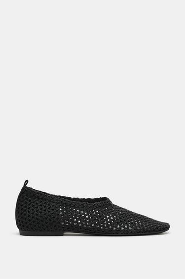 FLAT MESH BALLET FLATS - Black by Zara
