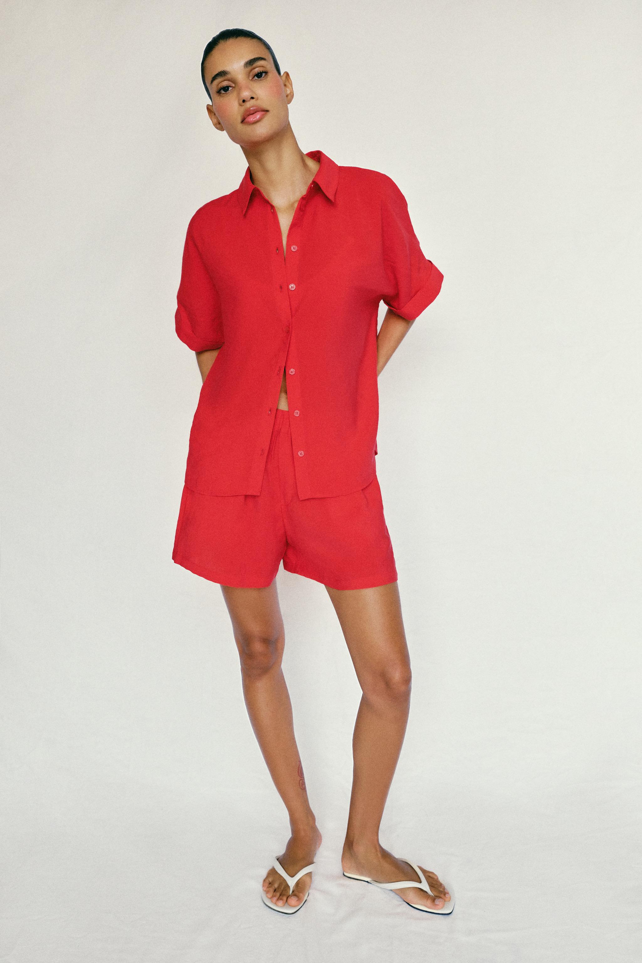 FLOWY SHORTS WITH ELASTIC WAIST