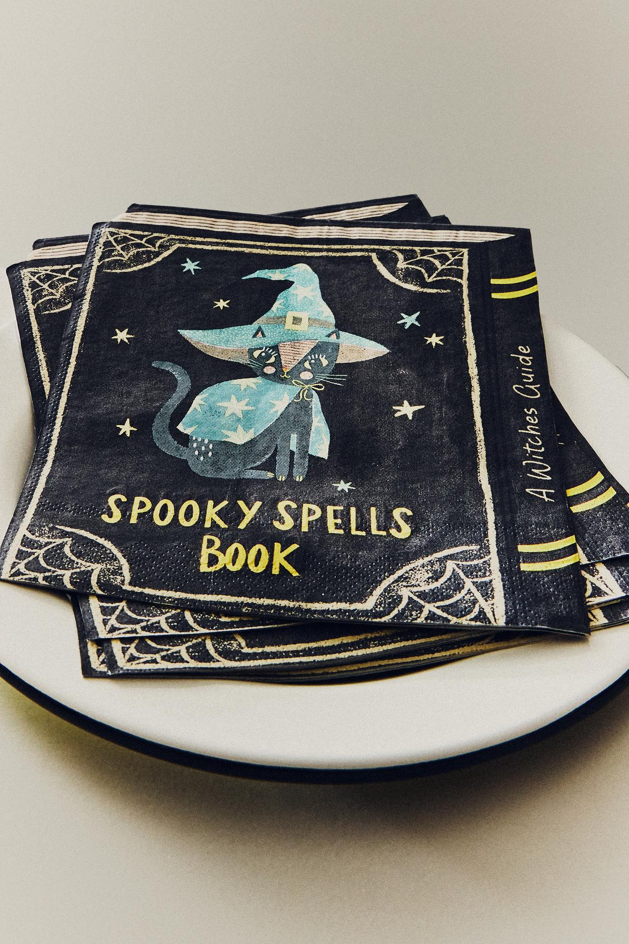 CHILDREN'S HALLOWEEN SPELLBOOK PAPER NAPKIN (SET OF 20) — Multicoloured