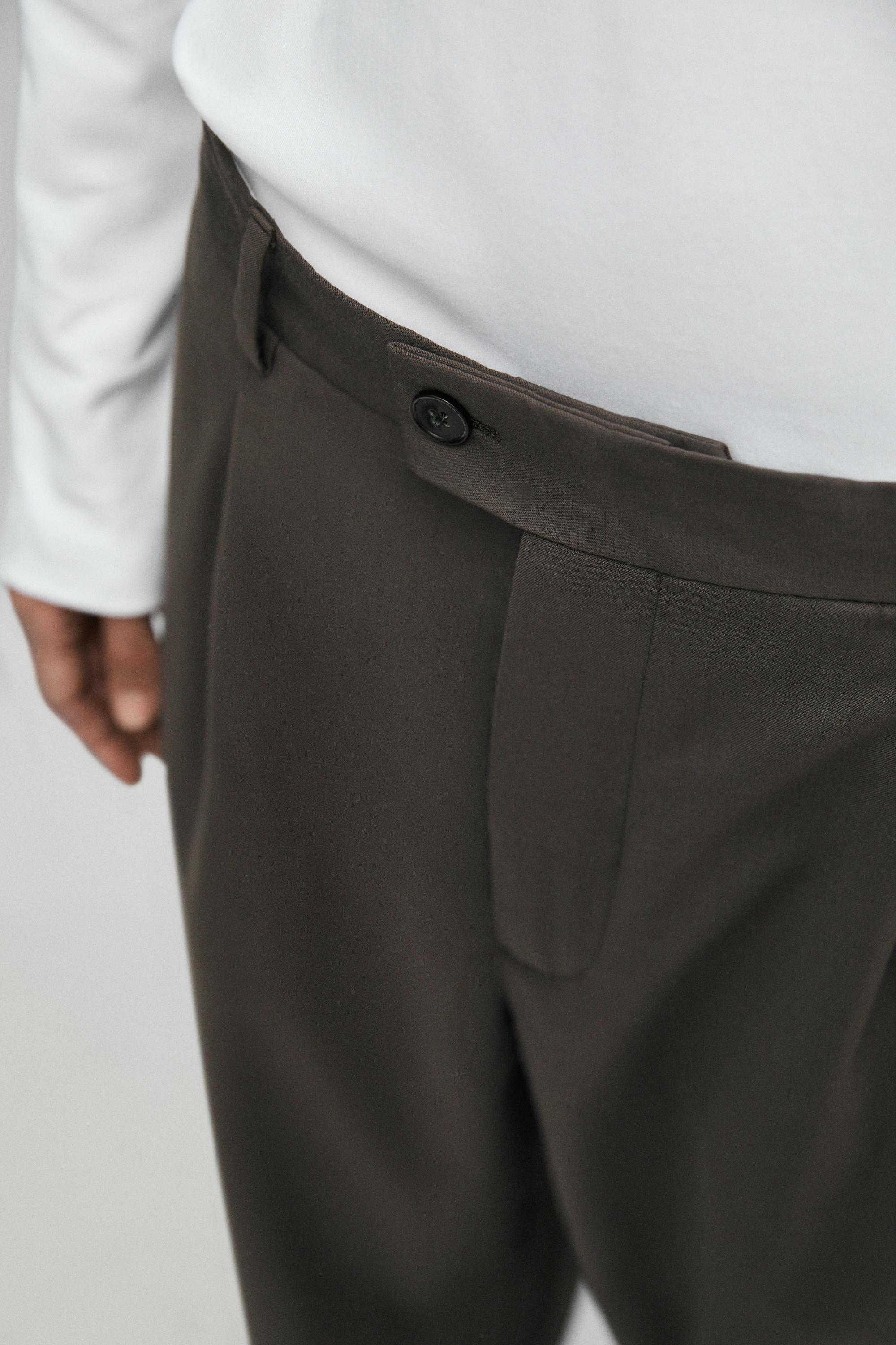 Pantalon relaxed fit à pinces 100 % laine froide