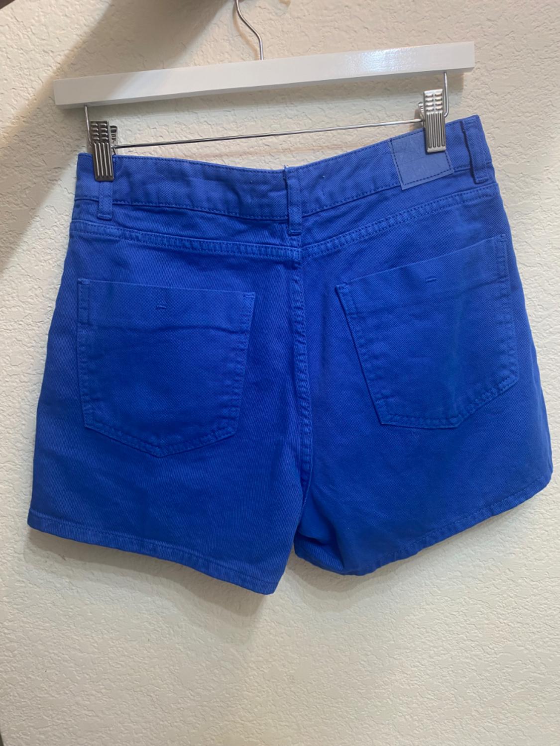 SPLIT SKIRT WITH BUTTONS - Image 2