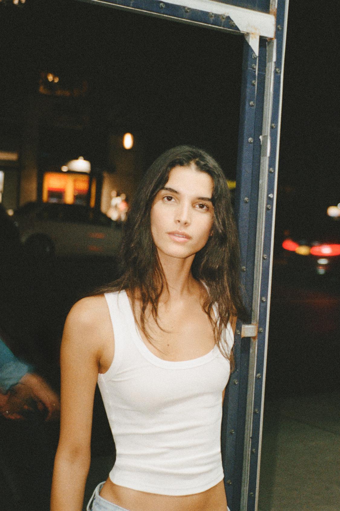STRAPPY RIB TOP
