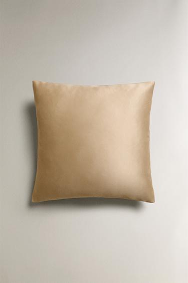 EMBROIDERED CUSHION COVER - Gold by Zara - Image 4