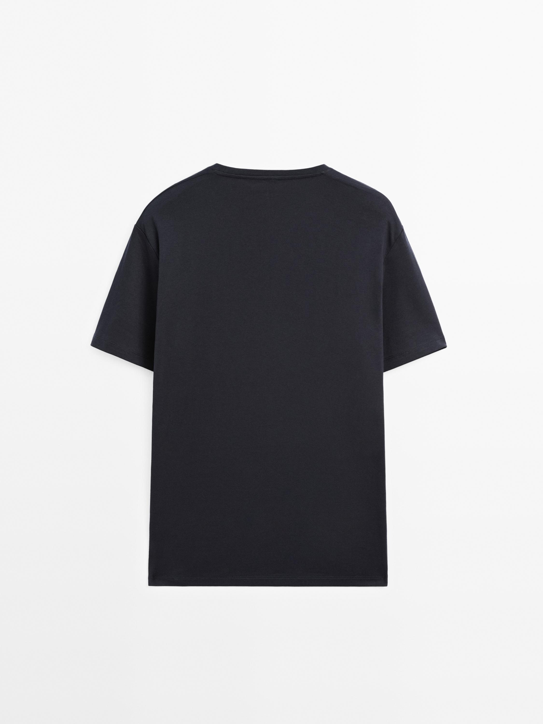 Pyjama avec T-shirt à manches courtes et pantalon rayures