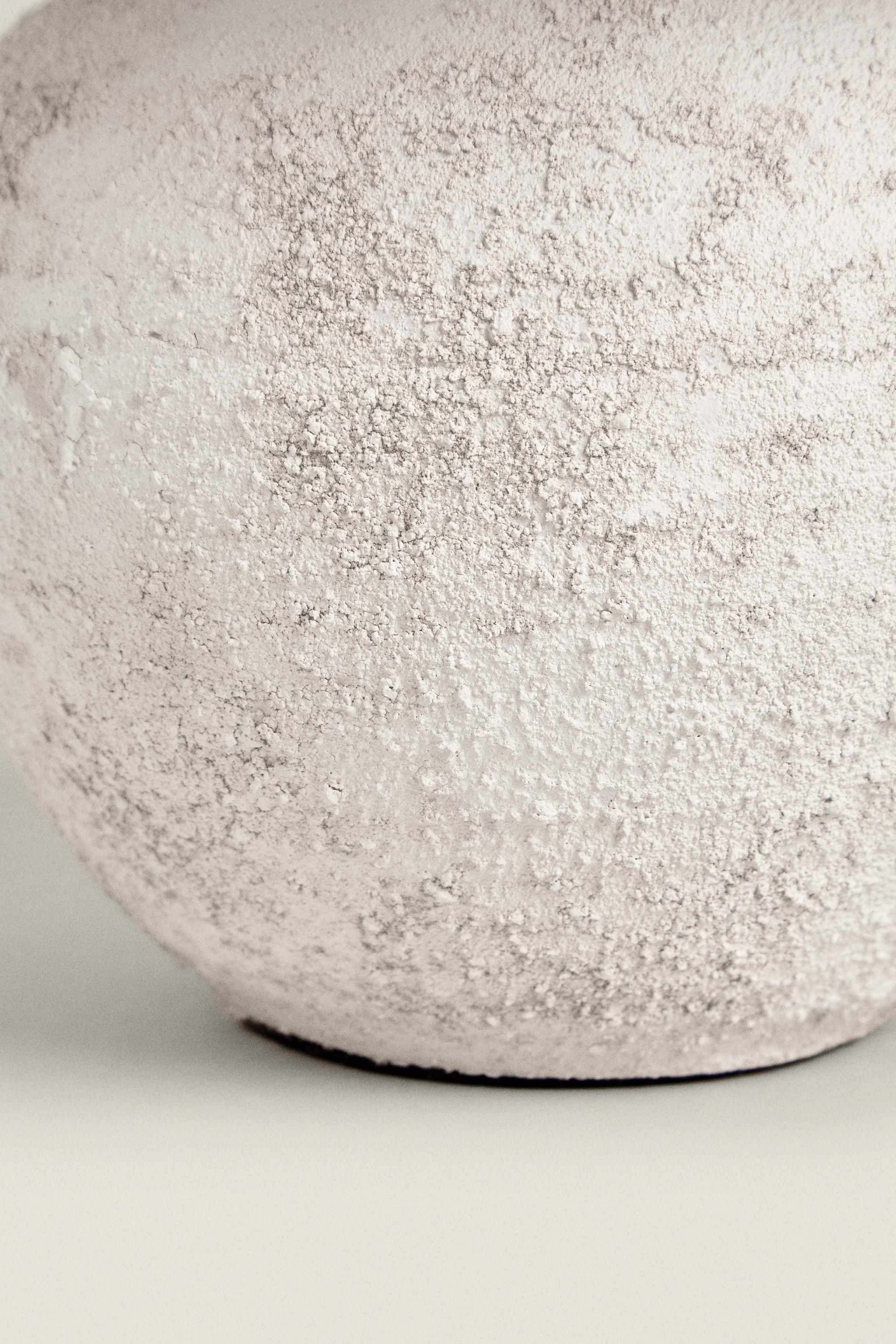 Aged Ceramic Table Lamp - Vintage Style Lighting