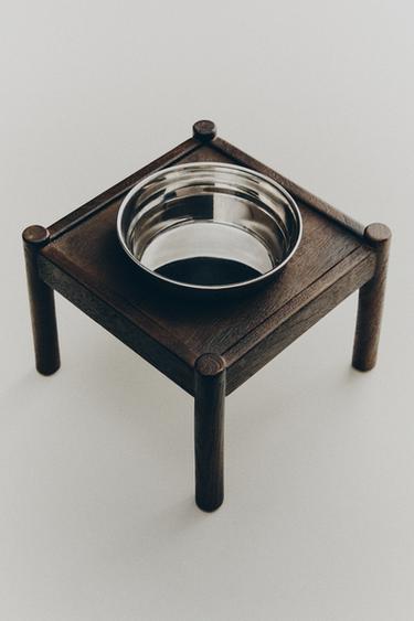 COMEDOURO ALTO DE MADEIRA PARA ANIMAIS DE ESTIMAÇÃO - Marrom da Zara