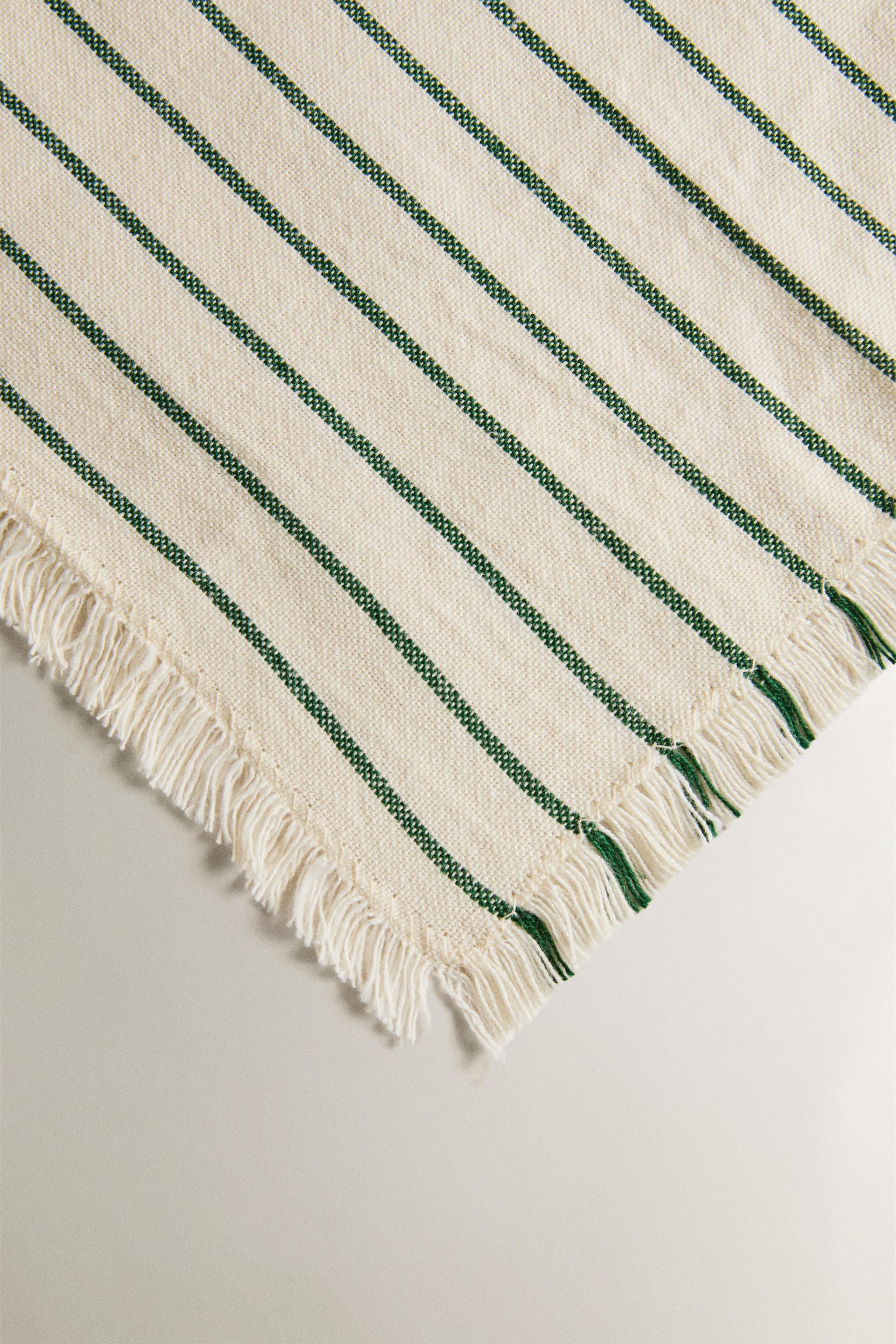 STRIPED TABLECLOTH WITH FRINGES