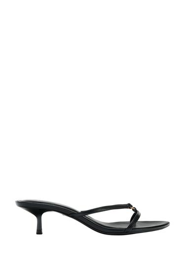 SANDALES KITTEN HEEL DÉTAIL MÉTALLIQUE - Noir de Zara