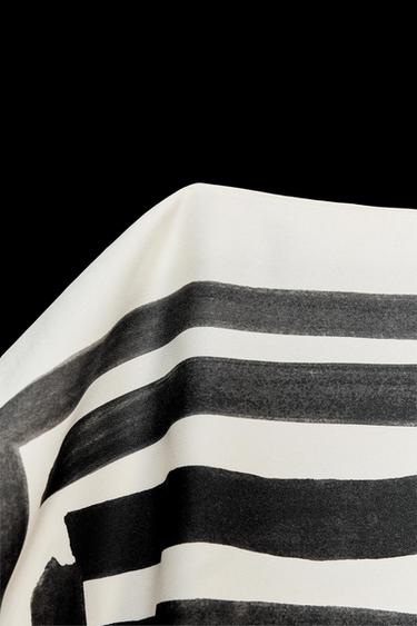 GEMUSTERTES TOP ZW COLLECTION - Schwarz / Cremefarben von Zara