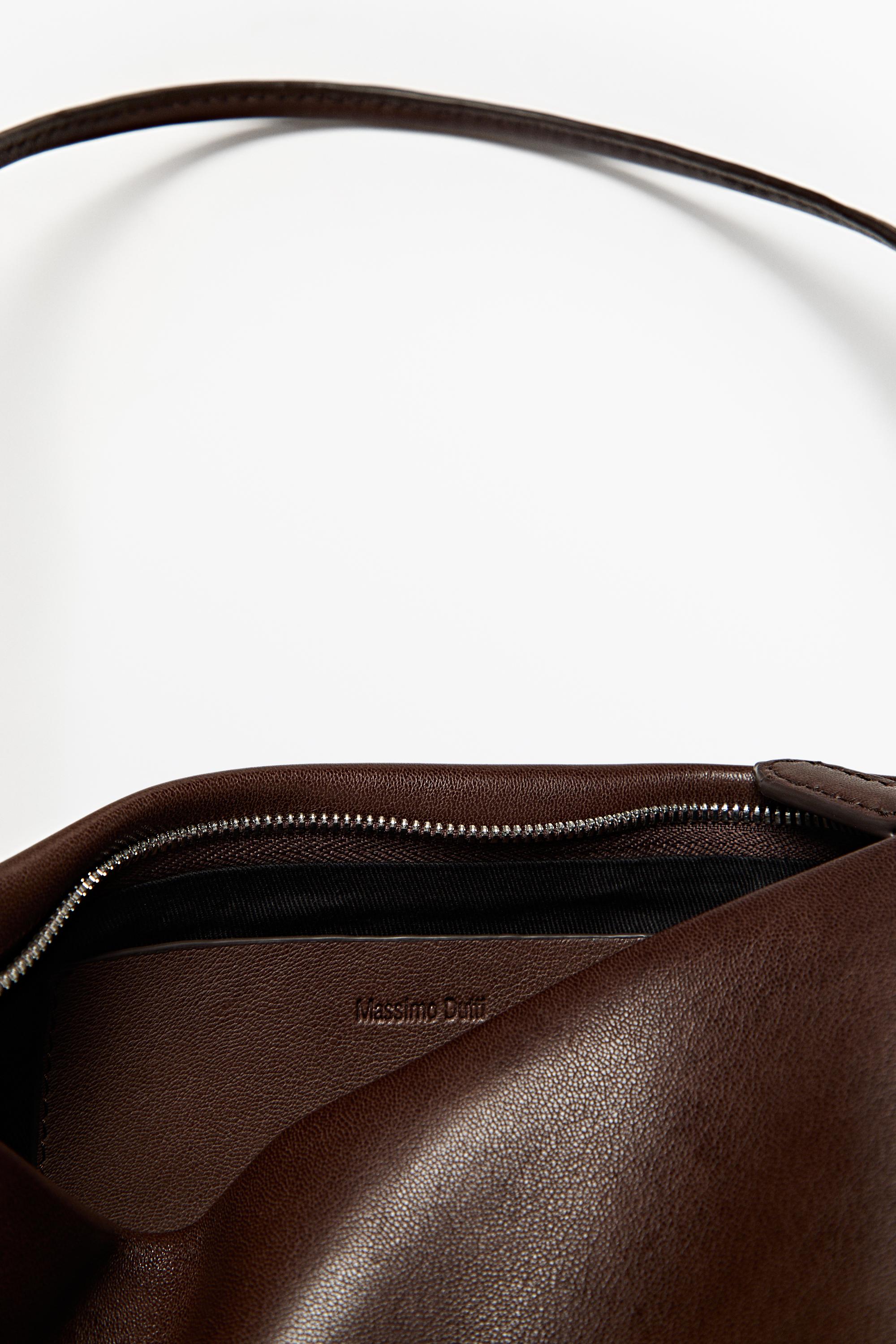 Sac porté épaule en cuir nappa