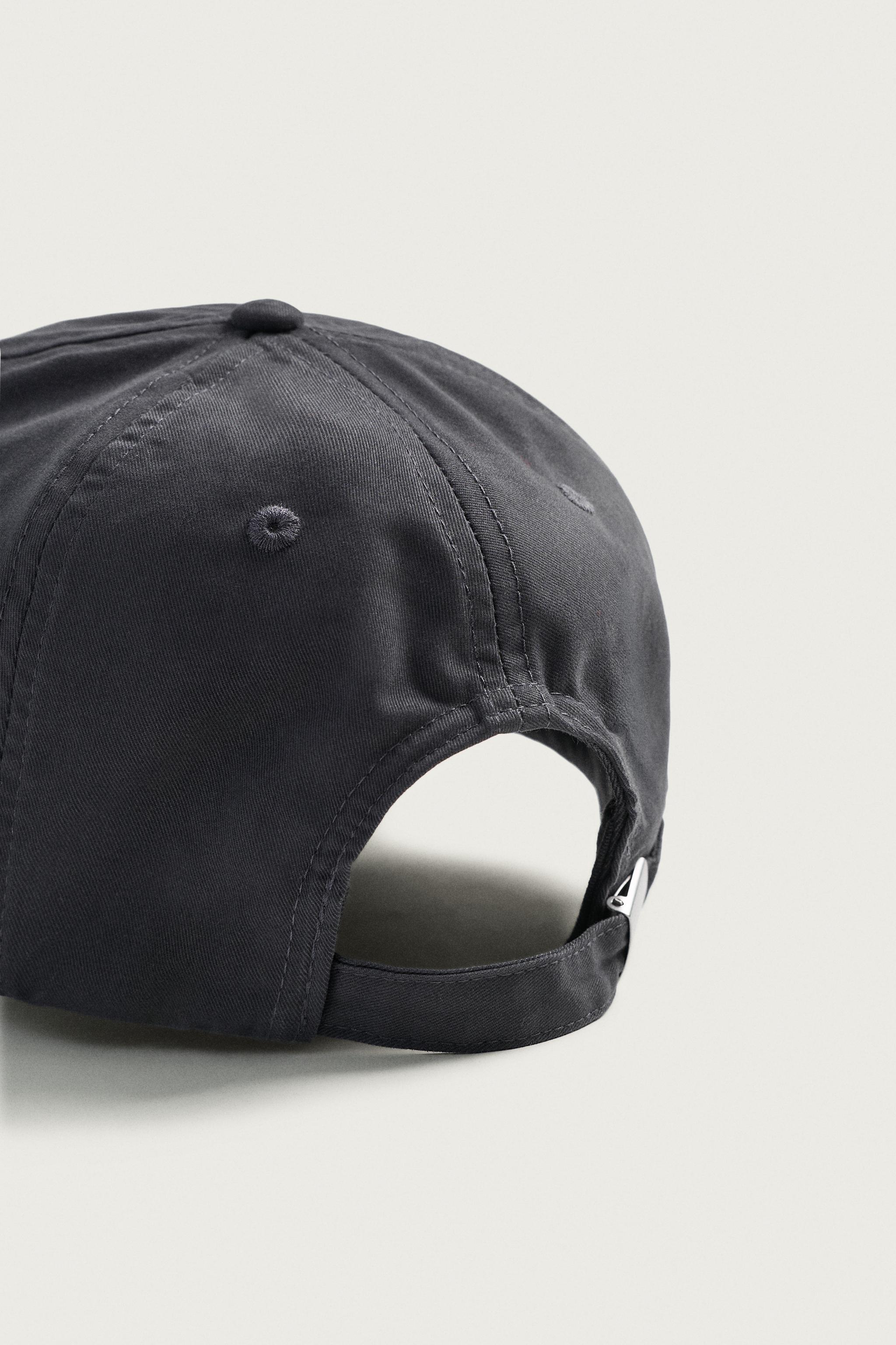 CASQUETTE DÉLAVÉE INSCRIPTION BRODÉE
