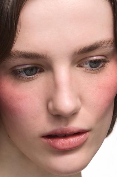 LIQUID BLUSH - BLUSHY-LICIOUS - CHERRY RUBY by Zara - Image 1