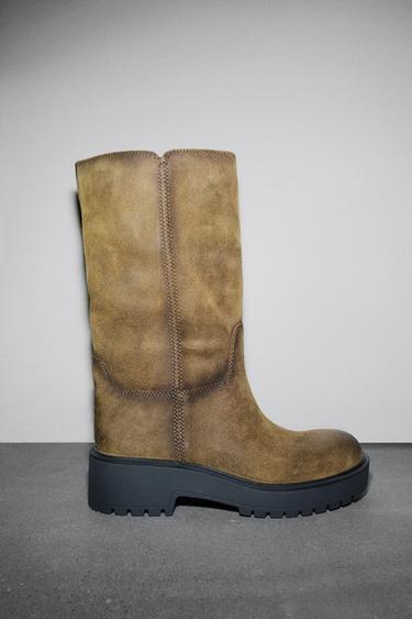 Zara DISTRESSED EFFECT SPLIT LEATHER ANKLE BOOTS - Brown