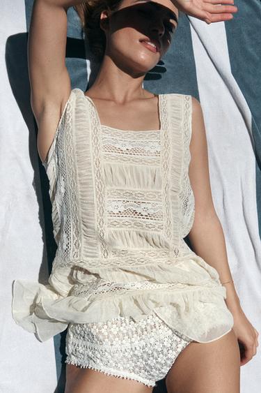 VESTIDO RED PLIEGUES ENCAJE - Blanco roto de Zara - Imagen 0