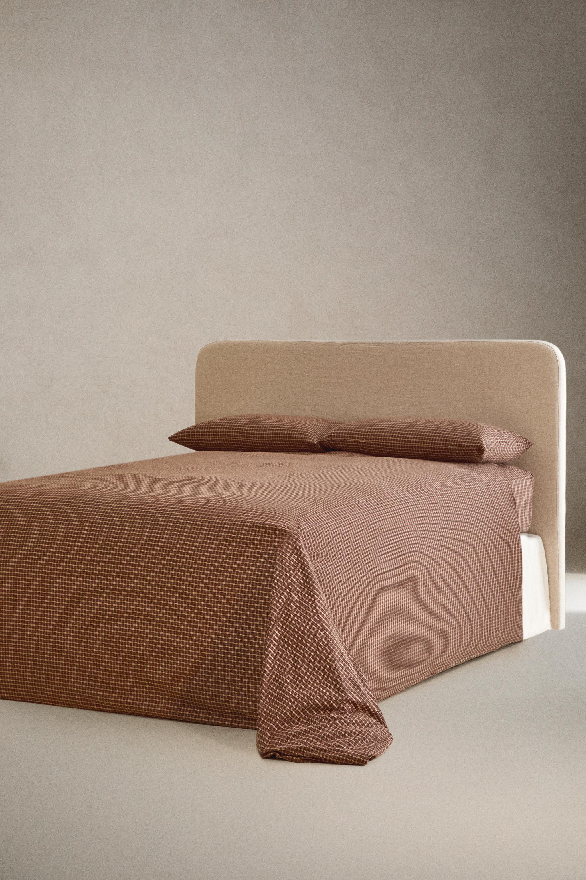 DRAP-HOUSSE FLANELLE CARREAUX (160 GSM)