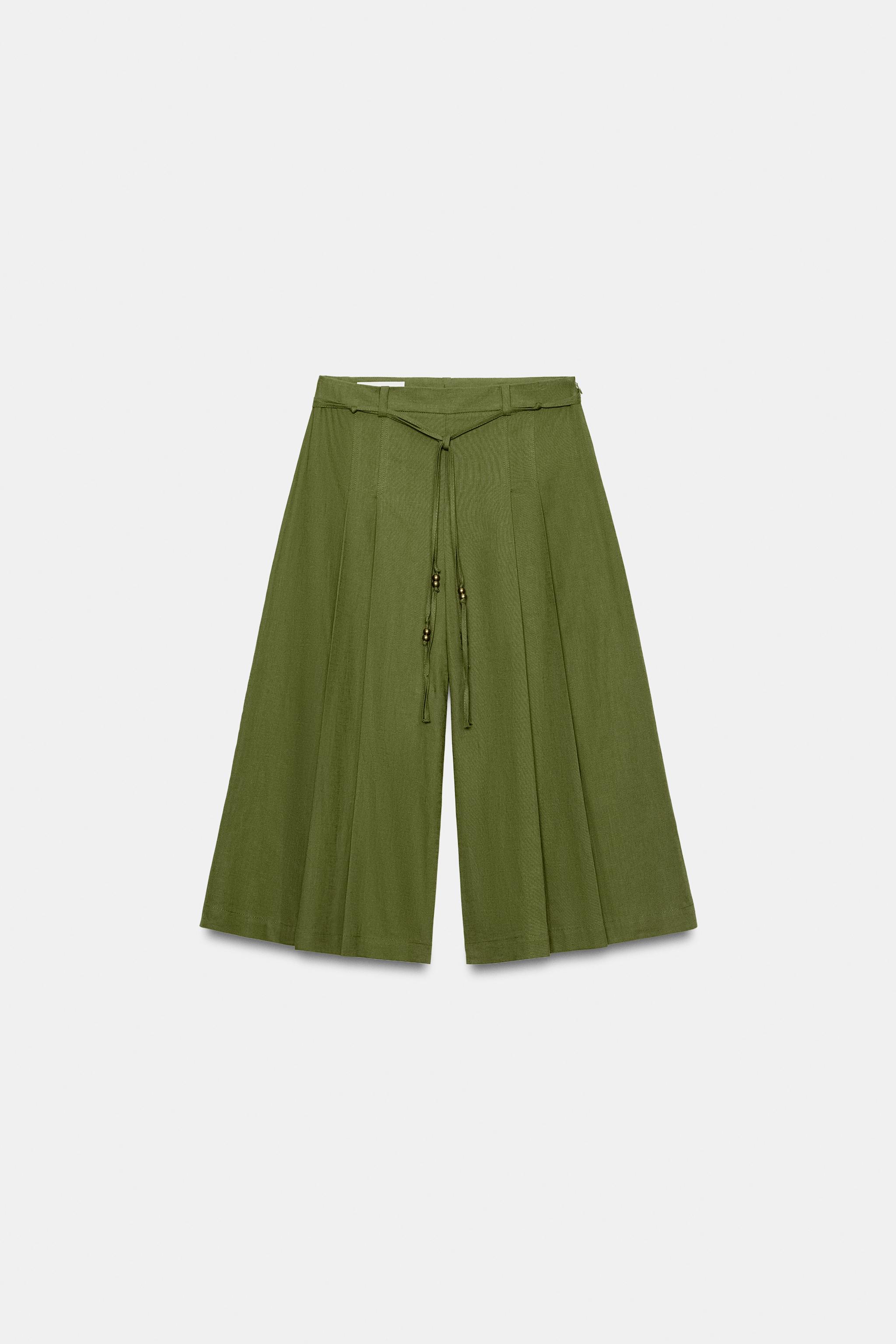 BEADED BELT LONG SHORTS