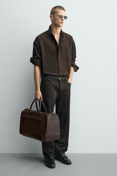 BOLSO DE VIAJE TEXTURA - Marrón de Zara - Imagen 0