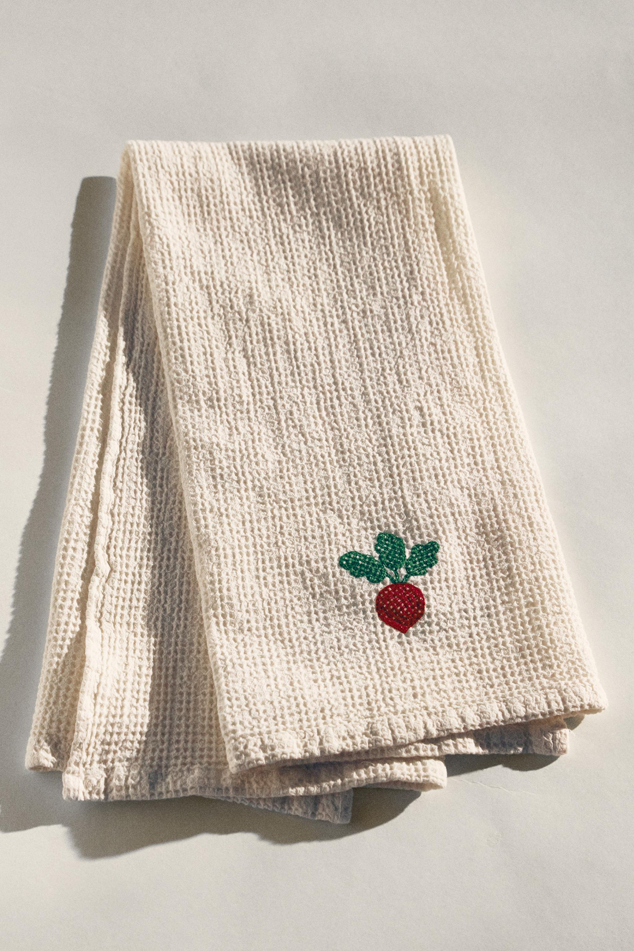 WAFFLE KITCHEN TOWEL — Ecru / Red