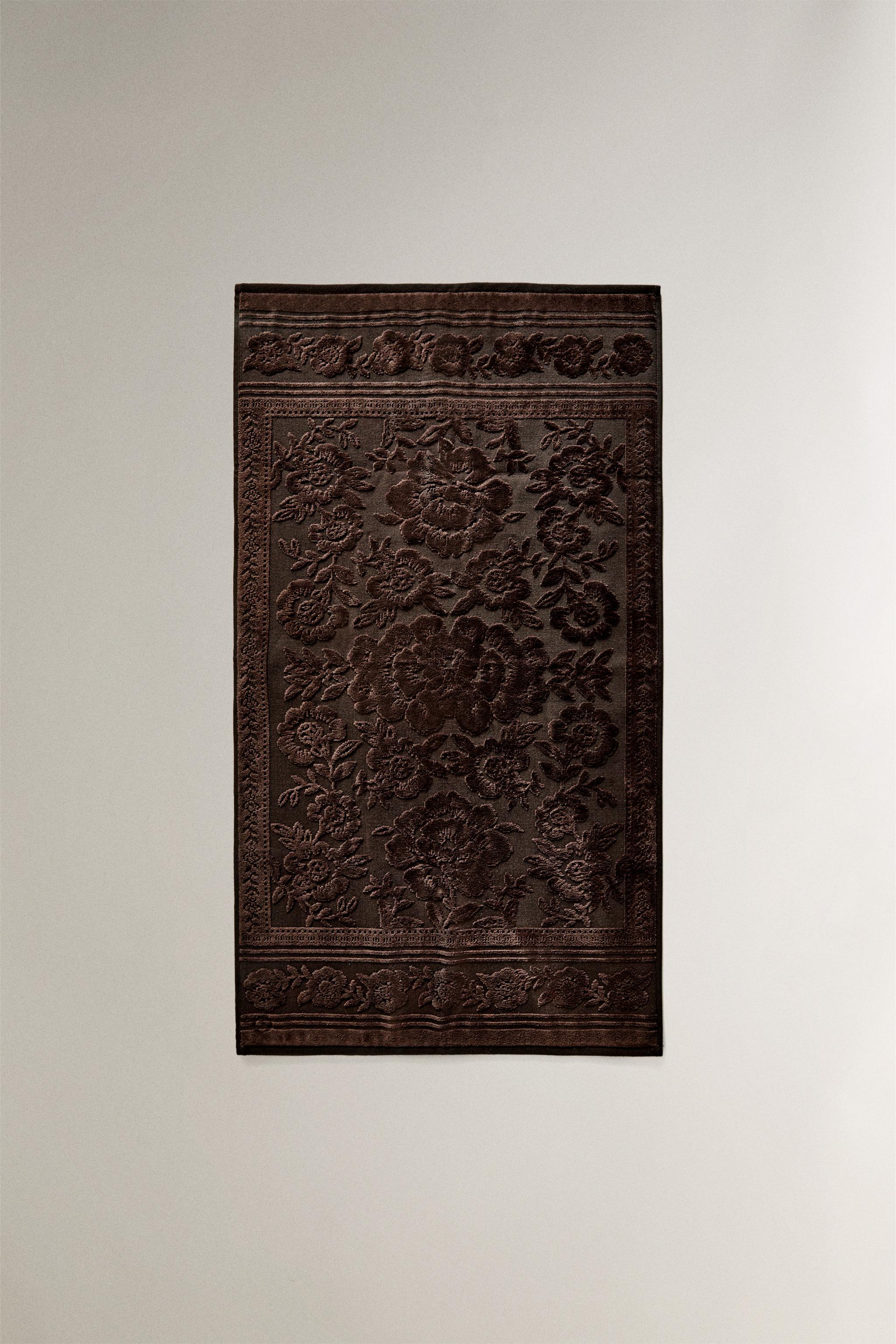 SERVIETTE DE BAIN JACQUARD VELOURS