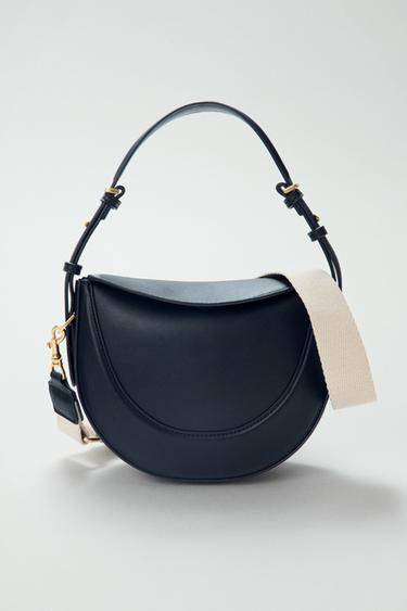 FLAP CROSSBODY BAG - Black by Zara
