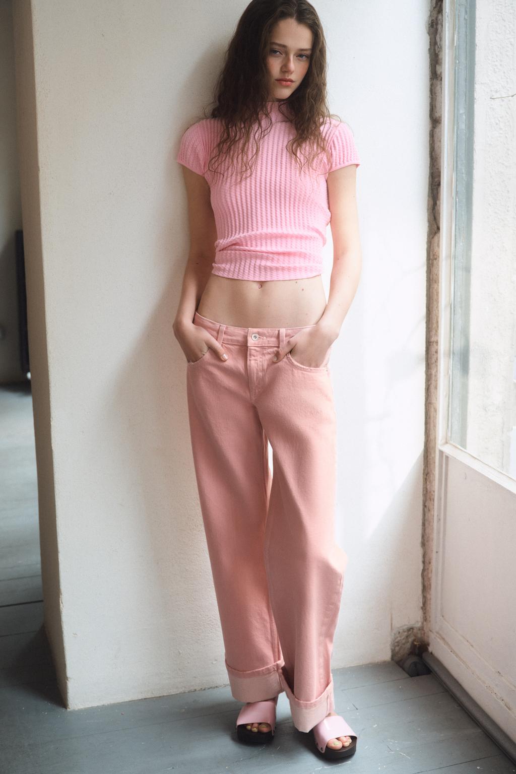 TEXTURED KNIT TOP