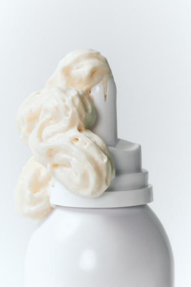 INFINITE SUMMER WHIPPED BODY MOUSSE - TINTED LEATHER by Zara