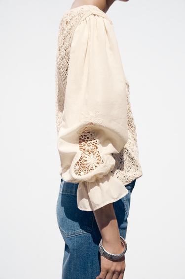 PULL EN MAILLE POINTELLE MANCHES EN MATIÈRES VARIÉES - Écru de Zara - Image 2