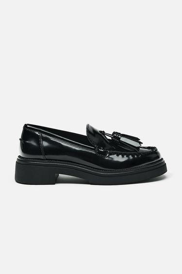 PATENT LOAFERS WITH TASSELS - Black by Zara