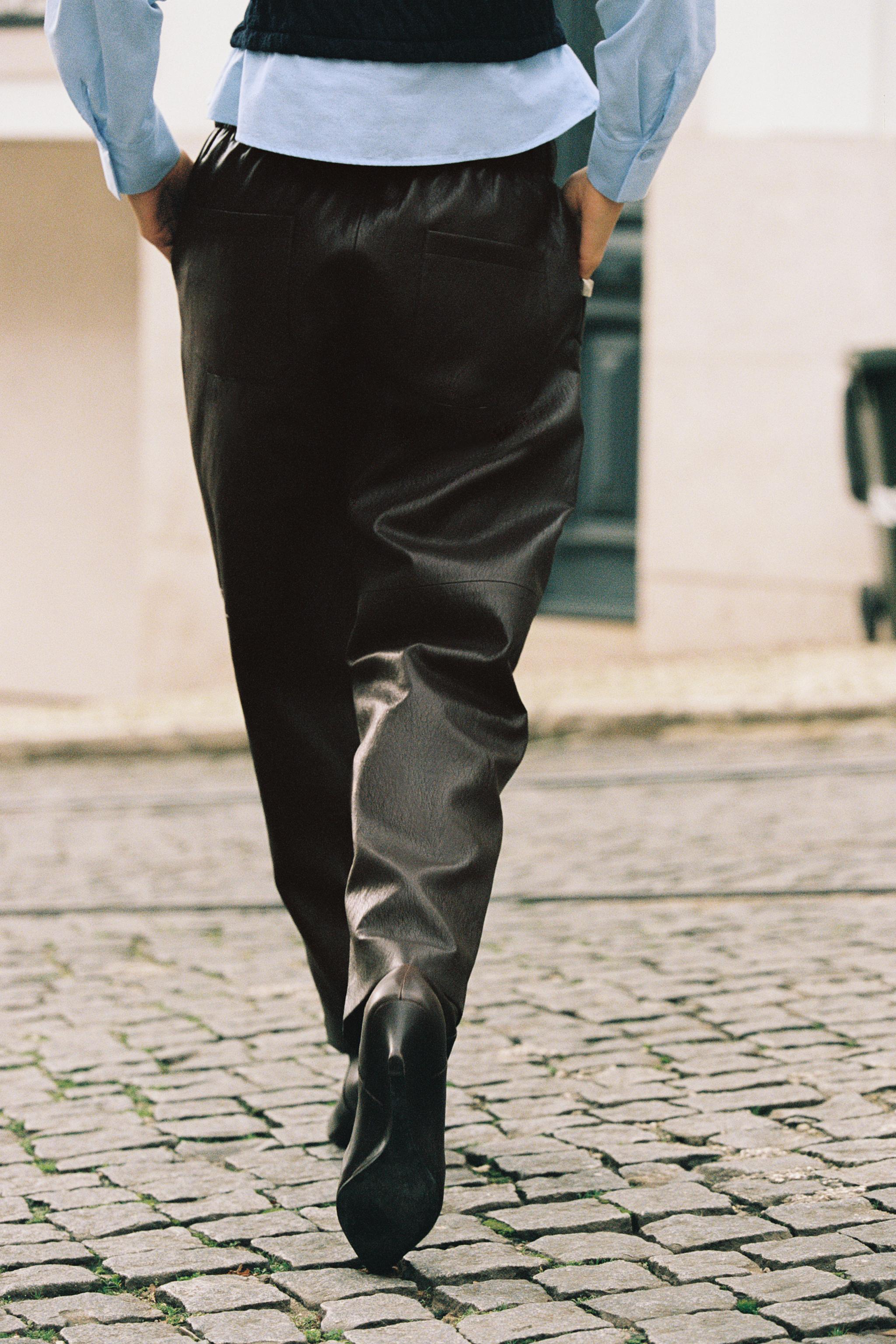 FAUX LEATHER ELASTIC WAIST PANTS